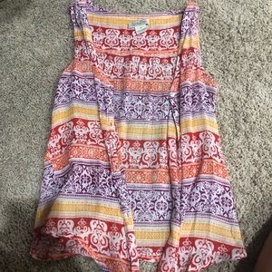 Lucky brand tie/button up patterned shirt